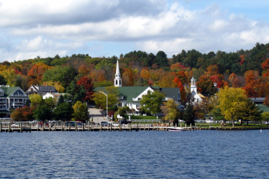 Lakes Region Tourism